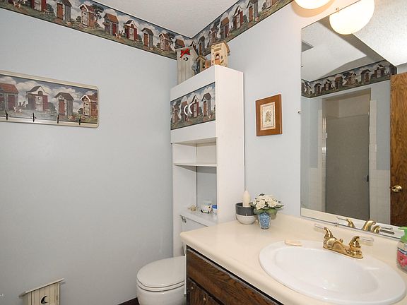5th image of 1834 Terracewood Dr NW