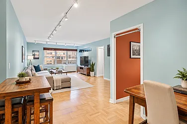 370 East 76th Street
