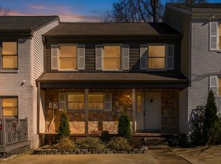 3272 Overton Manor Dr, Birmingham, AL 35243