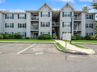 217 Stratford Pl, Bound Brook, NJ 08805