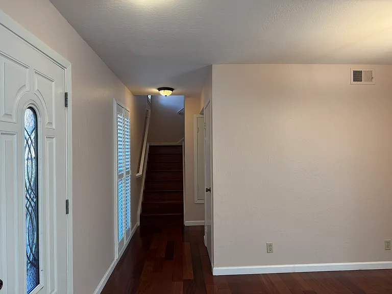1681 Countrywood Ct — Photo 5