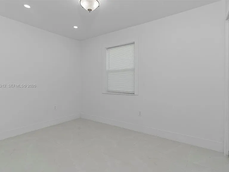 1473 NE 30th Ct — Photo 27