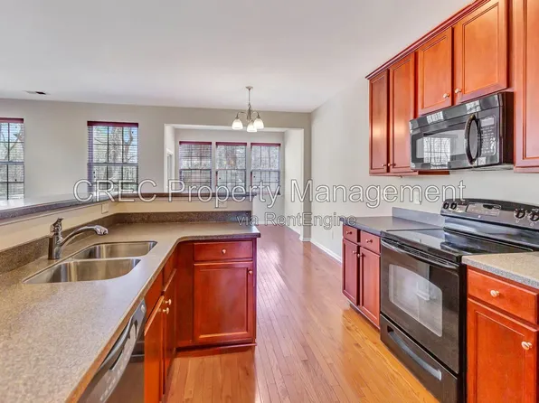 9161 Parlor Dr, Ladson, SC 29456