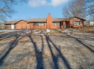 3297 W Country Rd, Skiatook, OK 74070