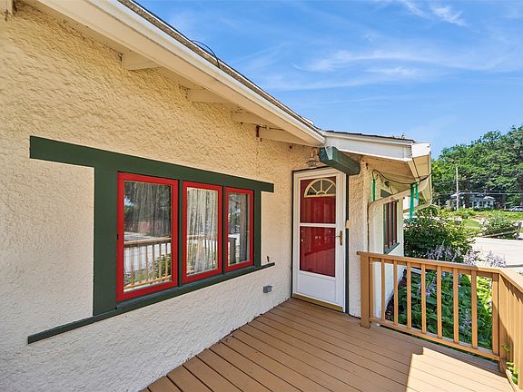 4th image of 3828 Hunter Ave