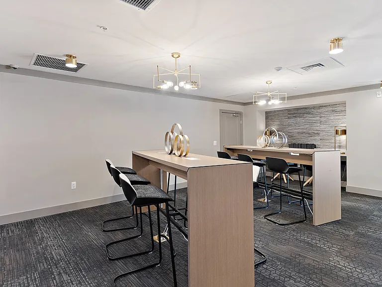 The Griffin Royal Oak — Photo 15
