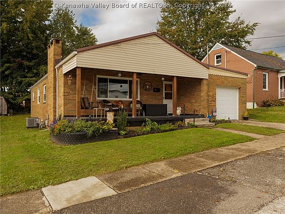 3rd image of 311 Rhoda St