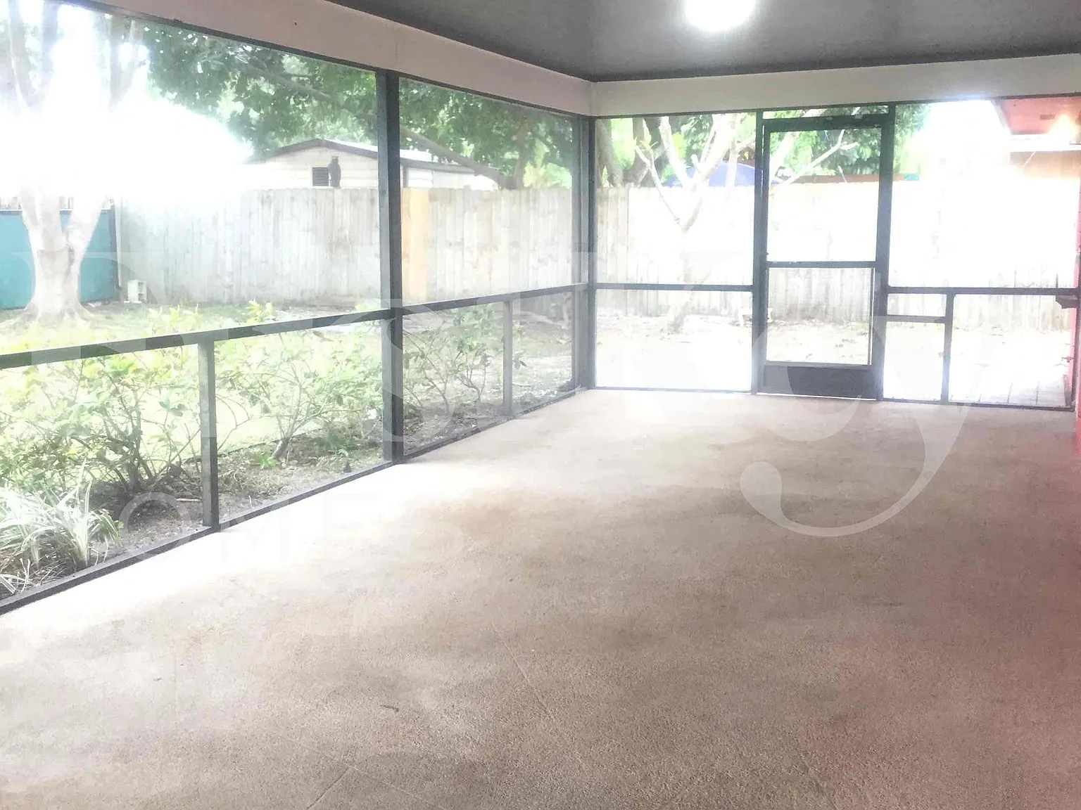 5 bed, 2.0 bath, 1909 sqft, $3,785 — Photo 2