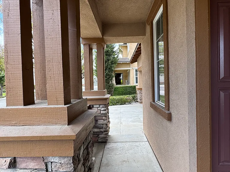 28512 Plymouth Way — Photo 5