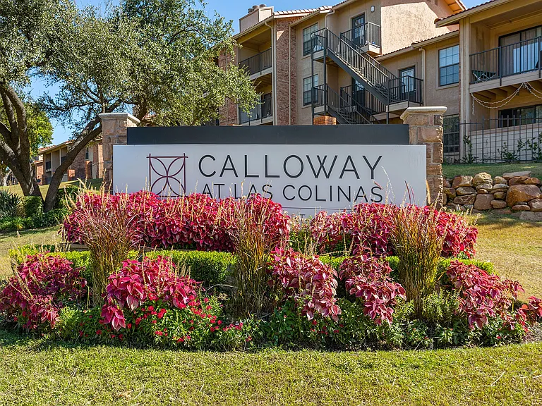 C242360_Calloway_MonumentSign_03_1