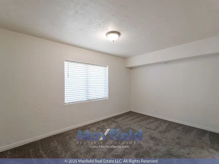 2722 N Double Eagle Dr — Photo 34