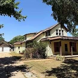 1st image of 202 S Jefferson Avenue