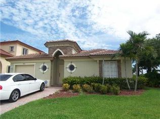 8870 SW 223rd Ter, Cutler Bay, FL 33190