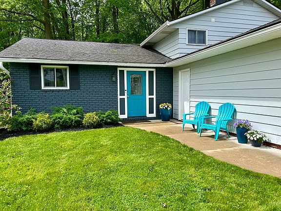 2nd image of 2120 Aberdeen Dr