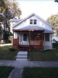 1st image of 1402 S Columbia St