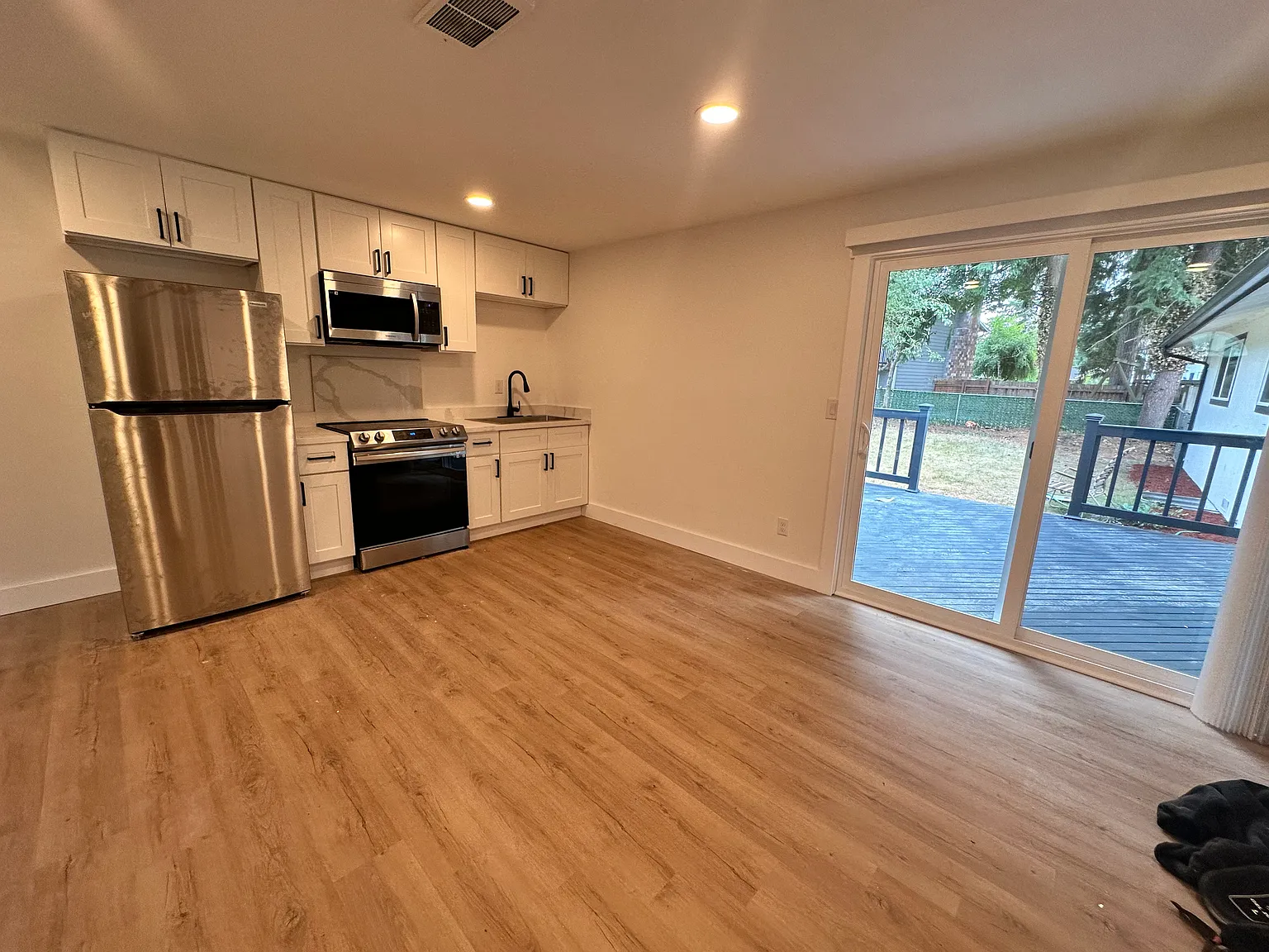 1 bed, 600 sqft, $1,795 — Photo 3