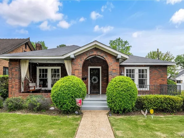 15 Oakwood Ct, Tuscaloosa, AL 35401