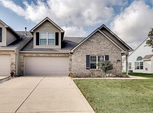 1445 Old Stoney Dr, Greenwood, IN