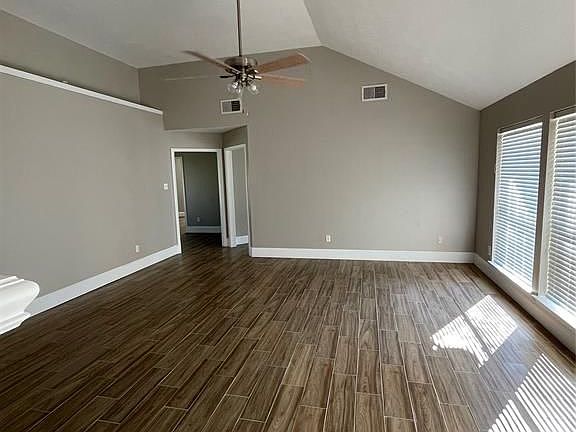 5th image of 2506 Walnut Grove Ct