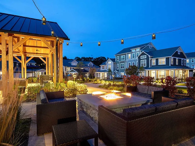 Phase II Courtyard with lounge seating