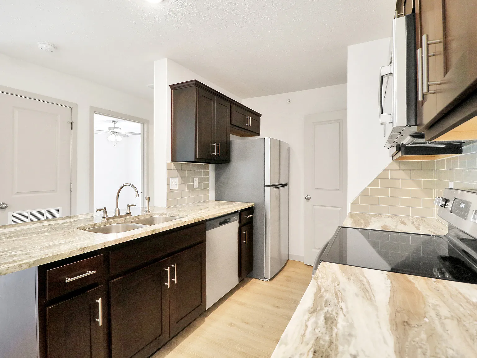 60 West Apartments — Photo 3