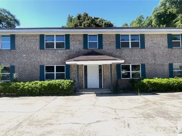 108 Woodhouse Lane, Savannah, GA 31406