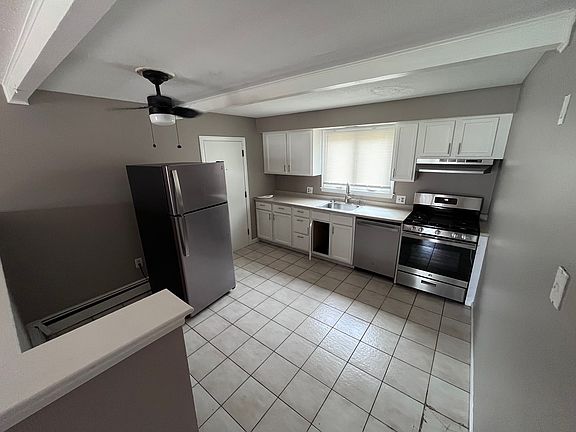 4th image of 8 Tarklyn St #2