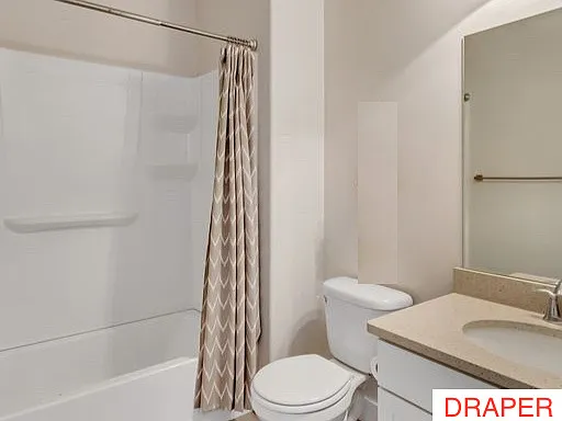 628 E Sawback Ln — Photo 15
