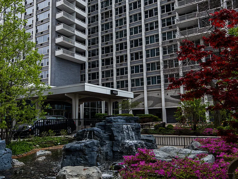 4250 N Marine Dr #2523 — Photo 15