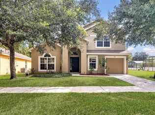 678 Sandy Ridge Dr, Davenport, FL 33896