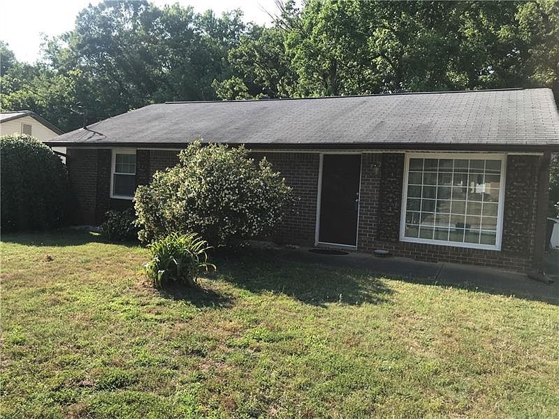 1st image of 31 Herbert Hayes Dr