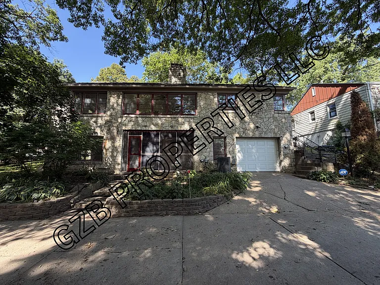 3101 N 49th Ave — Photo 3