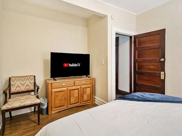 518 N Sheridan Rd #1 — Photo 11