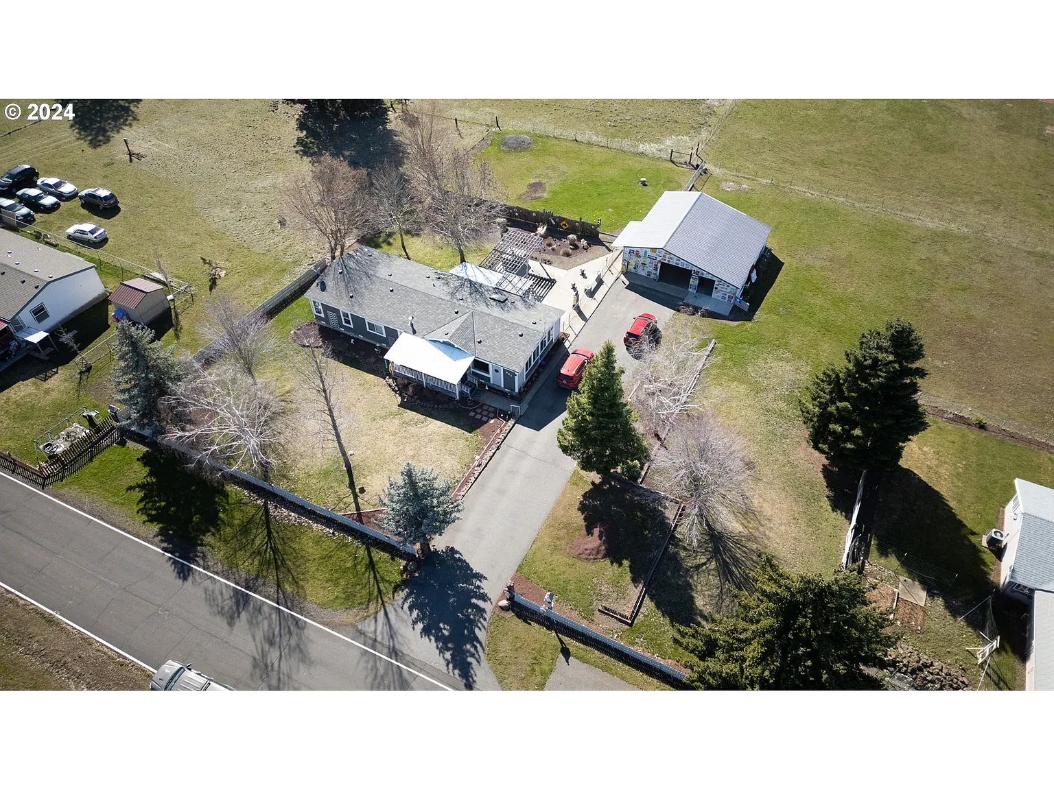 921 N Grant St photo 1