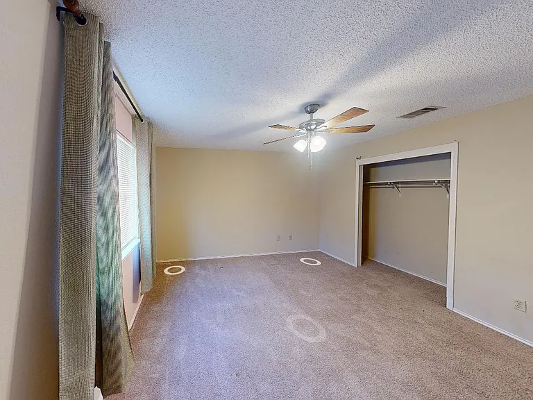 8503 Columbia Falls Dr — Photo 3