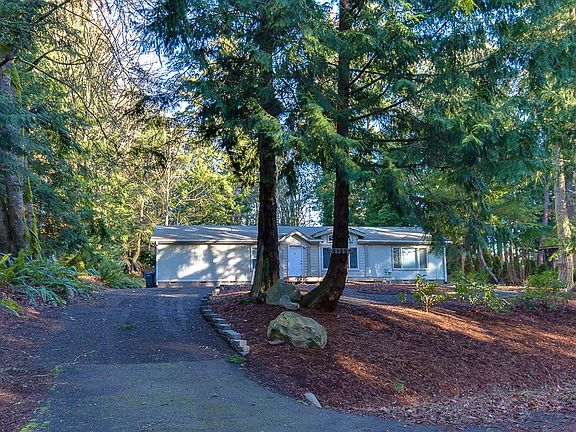 2nd image of 5155 NE Ponderosa Dr