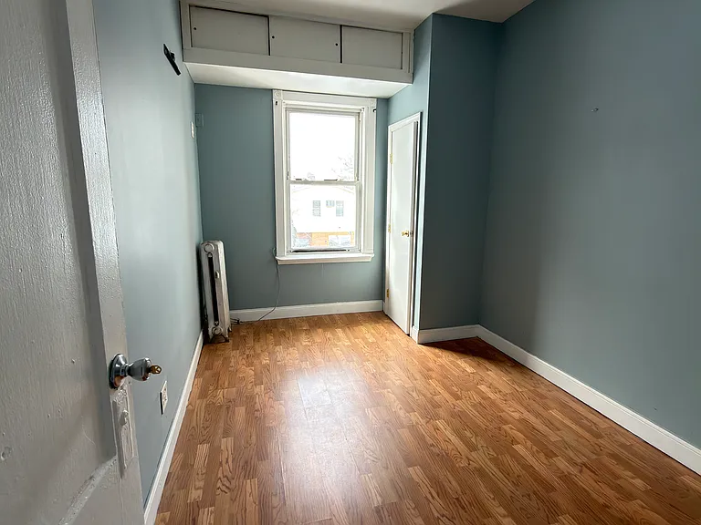 1250 E 89th St #2 — Photo 6