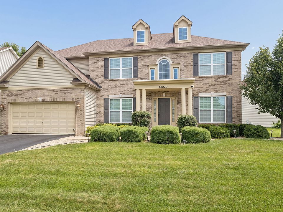 1st image of 12237 S Winterberry Ln
