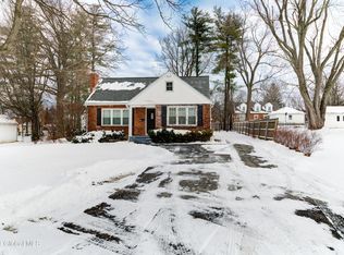 1527 Kingston Ave, Schenectady, NY 12308