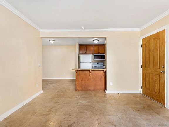 2nd image of 830 W Lincoln Ave Unit 182