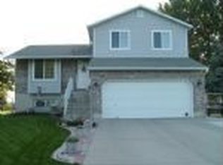 921 N 3200 W, West Point, UT 84015