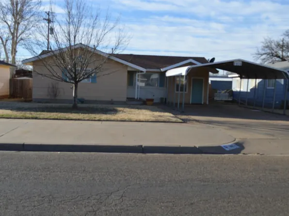 1404 E Buckley St, Brownfield, TX 79316