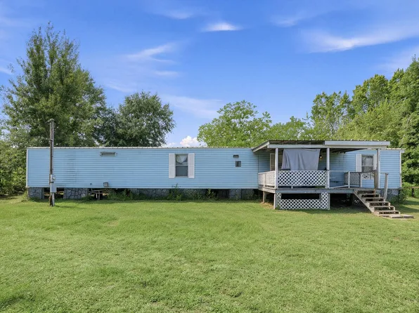 283 Walnut Cv, Onalaska, TX 77360