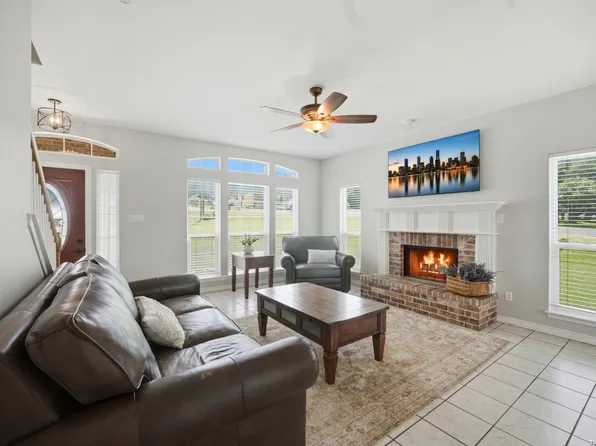 26334 Dancing Bear, San Antonio, TX 78260