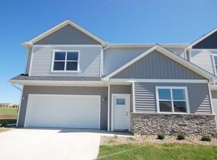 1306 SE Linn St, Boone, IA 50036
