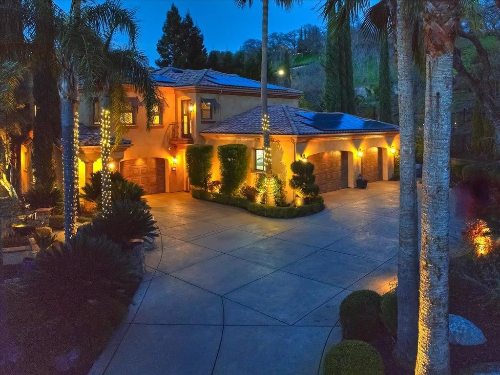 2010 Shady Trail Lane 4