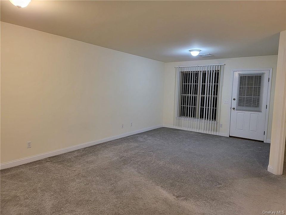 660 Gregory Ct Highland NY Zillow