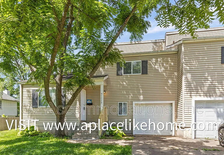 9702 Shepherds Dr #B — Photo 2