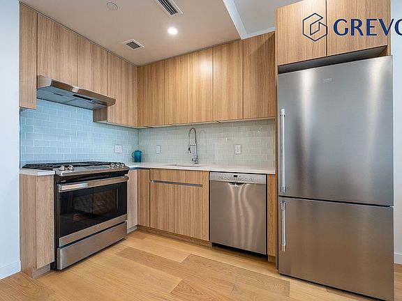 5th image of 134-16 35th Ave #4B