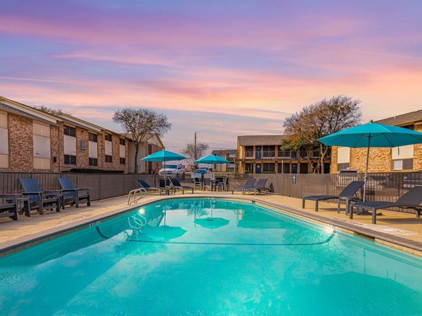 Mustang Villas Apartments | 2913 Mustang Dr, Grapevine, TX